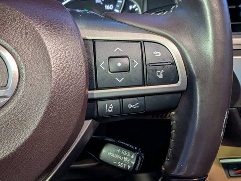 Used 2016 Lexus ES 350 w/ Premium Package w/Wood Trim FWD image 27
