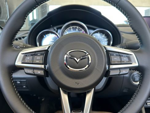New 2026 MAZDA MX-5 Miata RF Grand Touring w/ Weather Package RWD image 25