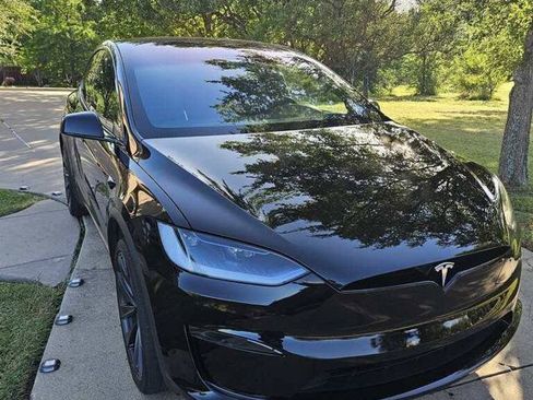 Used 2024 Tesla Model X AWD/4WD image 1