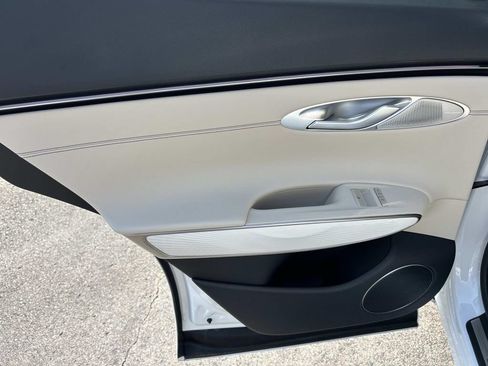 New 2027 Genesis GV70 2.5T Advanced AWD/4WD image 22