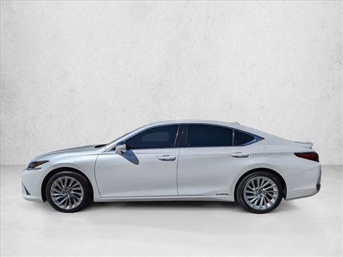Used 2019 Lexus ES 300h w/ Accessory Package 2 image 8