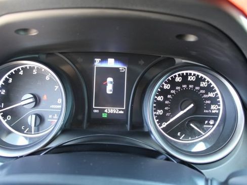 Used 2024 Toyota Camry SE FWD image 18