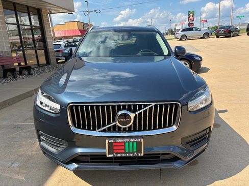 Used 2020 Volvo XC90 T6 Momentum image 7