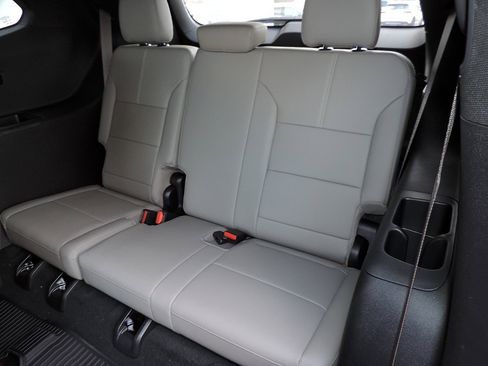 New 2026 GMC Acadia Elevation w/ Black Edition image 16