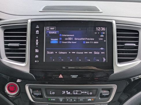 Used 2020 Honda Ridgeline RTL-E image 18