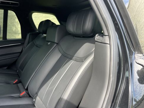 Used 2024 Land Rover Range Rover Autobiography image 27