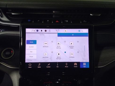 Used 2022 Jeep Grand Cherokee Limited 4xe image 25