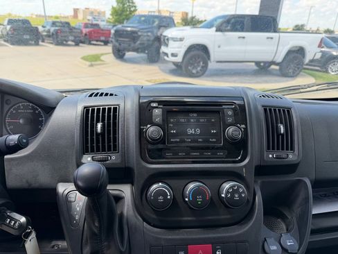 Used 2017 RAM ProMaster 2500 w/ Mopar Trailer Tow Group image 7