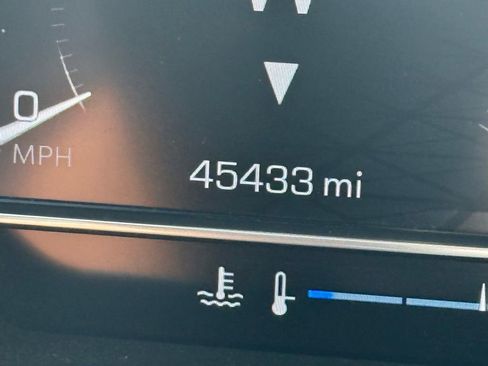 Used 2024 GMC Sierra 2500 AT4 w/ AT4 Premium Plus Package AWD/4WD image 15