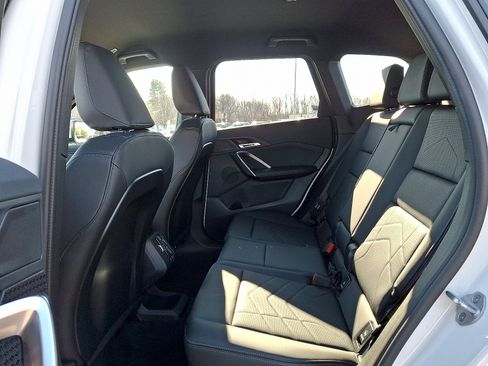 Used 2025 BMW X1 xDrive28i image 10