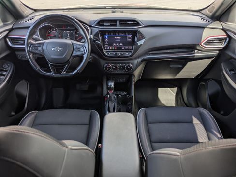 Used 2022 Chevrolet TrailBlazer RS w/ Convenience Package FWD image 24