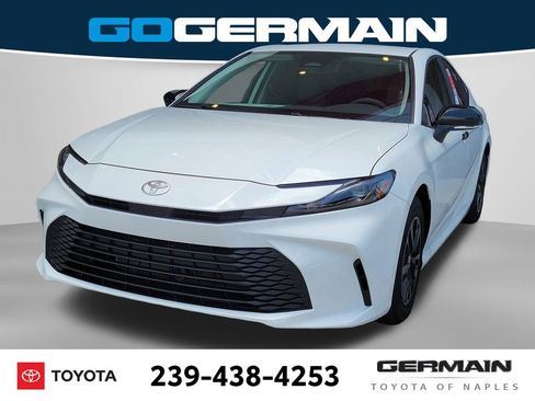 New 2025 Toyota Camry LE w/ Convenience Package FWD image 1