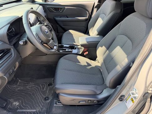 Used 2026 Subaru Forester Premium AWD/4WD image 24