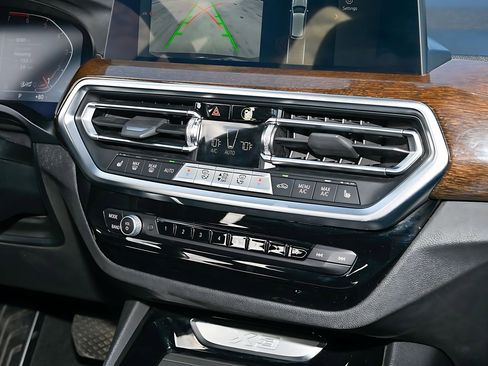 Used 2023 BMW X3 sDrive30i RWD image 23