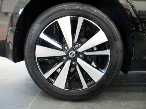 Used 2022 Nissan Altima 2.5 SV w/ SV Premium Package image 27