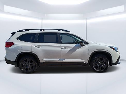 New 2026 Subaru Ascent Bronze Edition image 3