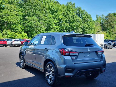 Used 2021 Mitsubishi Outlander Sport LE AWD/4WD image 3