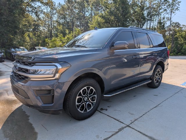 Used 2023 Ford Expedition XLT RWD image 7