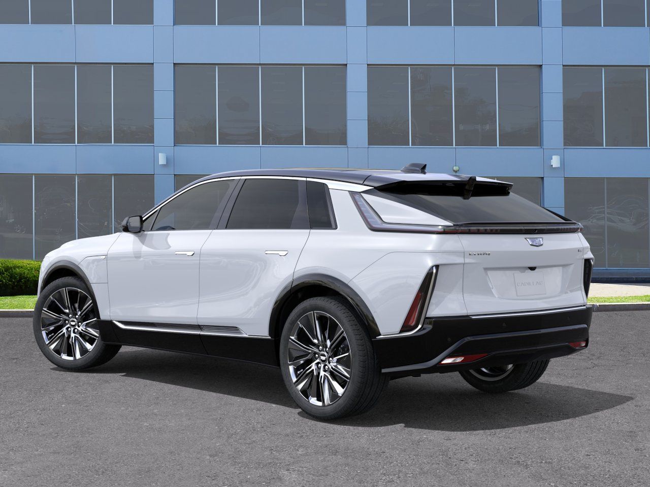 New 2027 Cadillac Lyriq Signature Luxury AWD/4WD image 3
