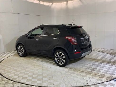 Used 2022 Buick Encore Preferred w/ Safety Package image 6