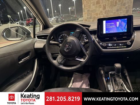 Certified 2025 Toyota Corolla SE image 12