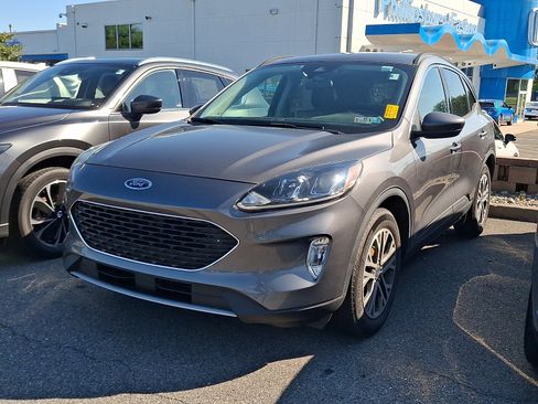 Used 2021 Ford Escape SEL AWD/4WD image 3