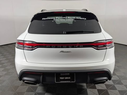 Certified 2026 Porsche Macan AWD/4WD image 6