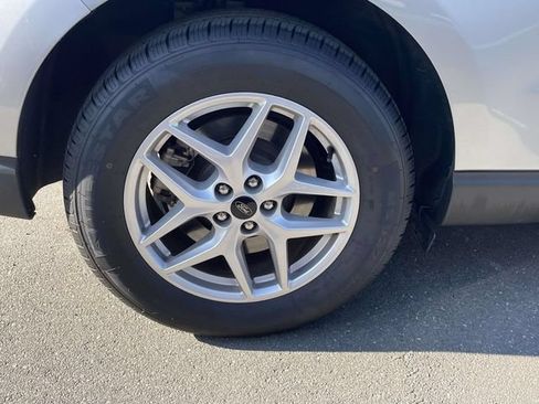 Certified 2024 Ford Edge SEL AWD/4WD image 10