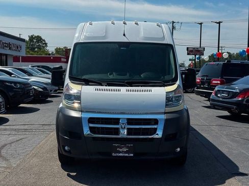 Used 2017 RAM ProMaster 3500 w/ Premium Appearance Group FWD image 2