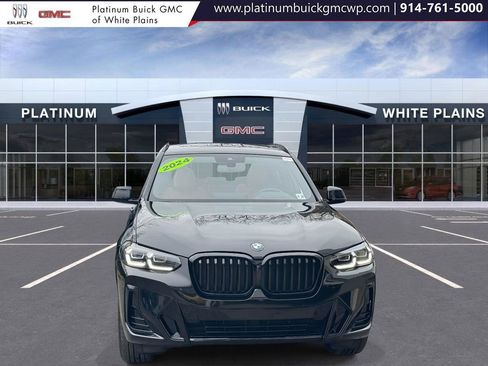 Used 2024 BMW X3 xDrive30i w/ Premium Package image 2