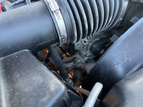 Used 2020 Chevrolet Silverado 2500 LT w/ Convenience Package image 9