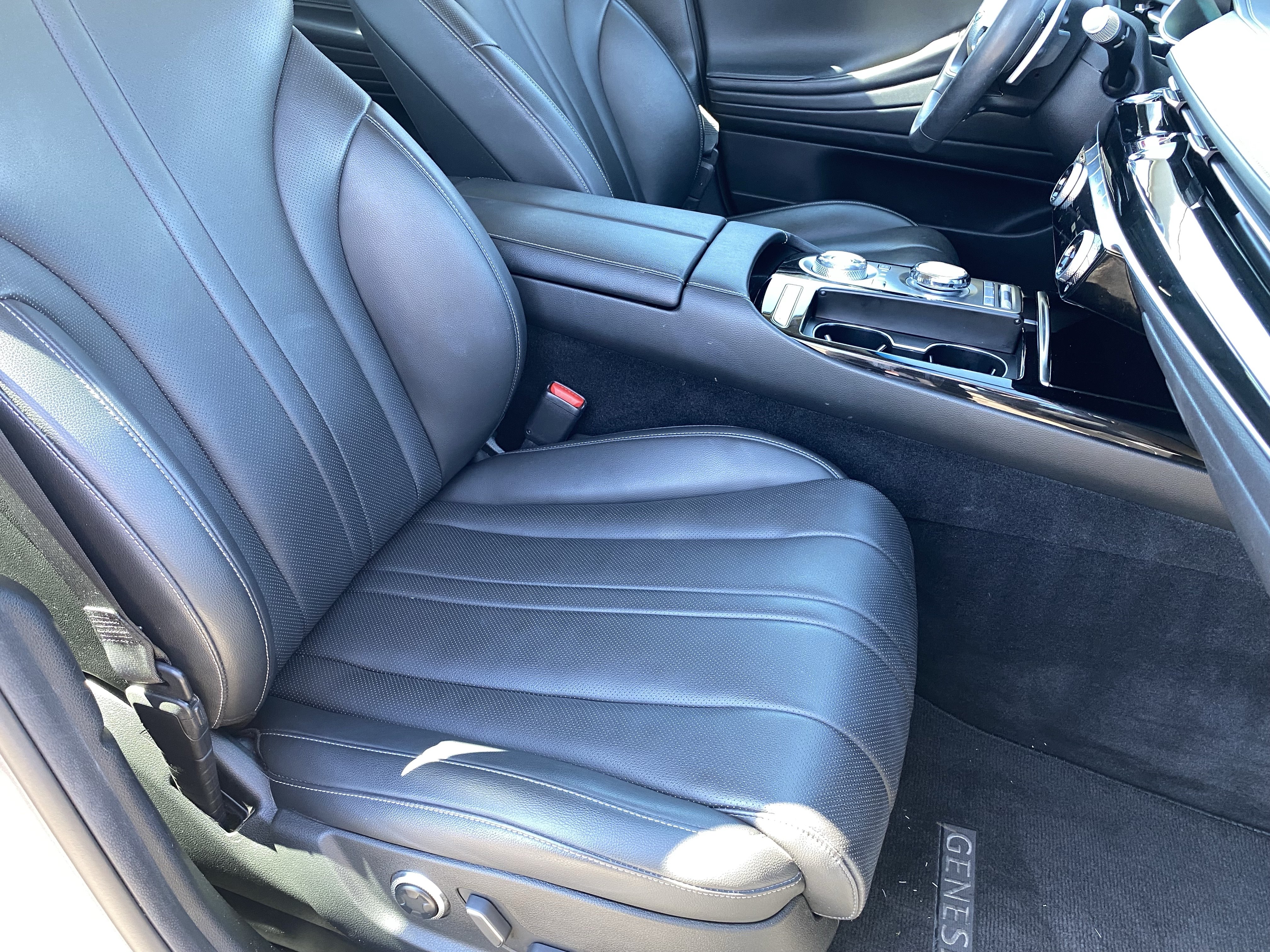Used 2024 Genesis G80 2.5T AWD/4WD image 10