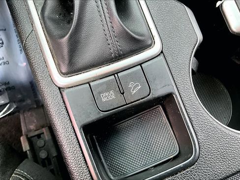 Used 2020 Kia Sportage LX image 30