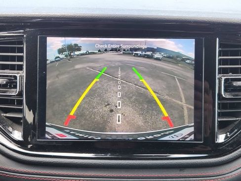 Used 2023 Dodge Durango GT AWD/4WD image 18
