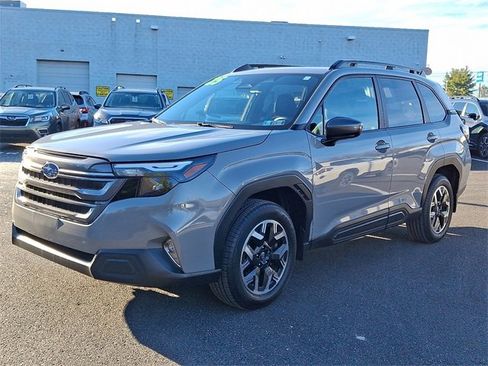 Certified 2025 Subaru Forester Premium image 3