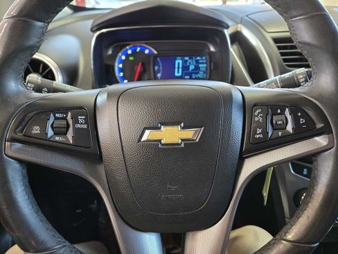 Used 2016 Chevrolet Trax LTZ w/ Midnight Edition AWD/4WD image 17