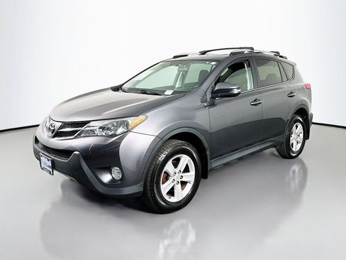 Used 2013 Toyota RAV4 XLE AWD/4WD image 3