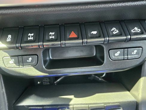 Used 2020 Chevrolet Colorado ZR2 AWD/4WD image 13
