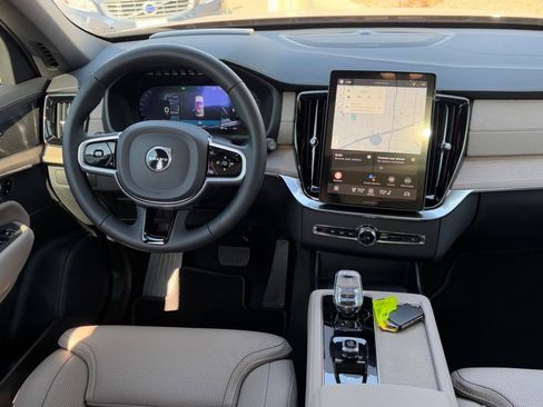 New 2026 Volvo XC90 B6 Ultra w/ Protection Package Premier image 12