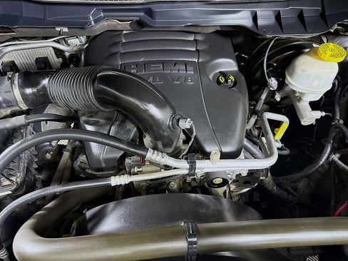 Used 2018 RAM 1500 Sport w/ Convenience Group image 39