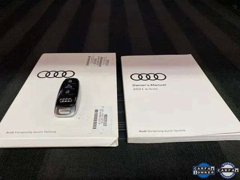 Used 2021 Audi e-tron Premium image 96
