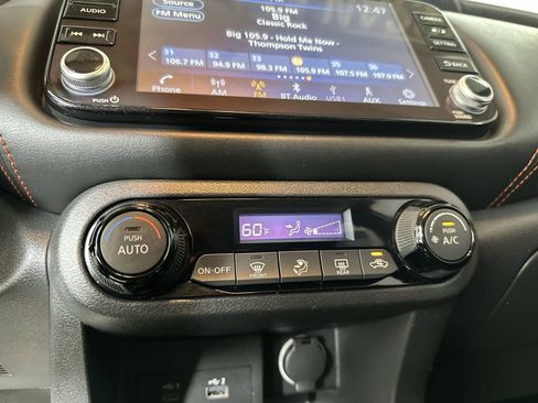 Used 2023 Nissan Kicks SR FWD image 19