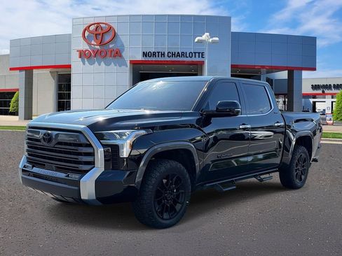 Used 2026 Toyota Tundra Limited AWD/4WD image 4