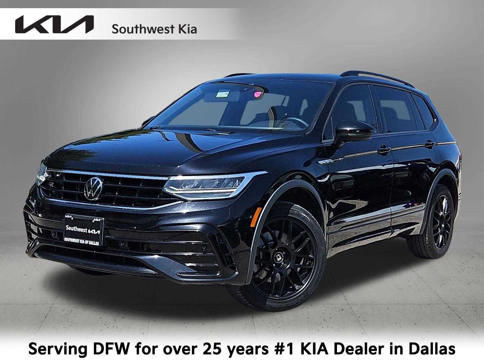 Used 2023 Volkswagen Tiguan SE R-Line FWD image 1