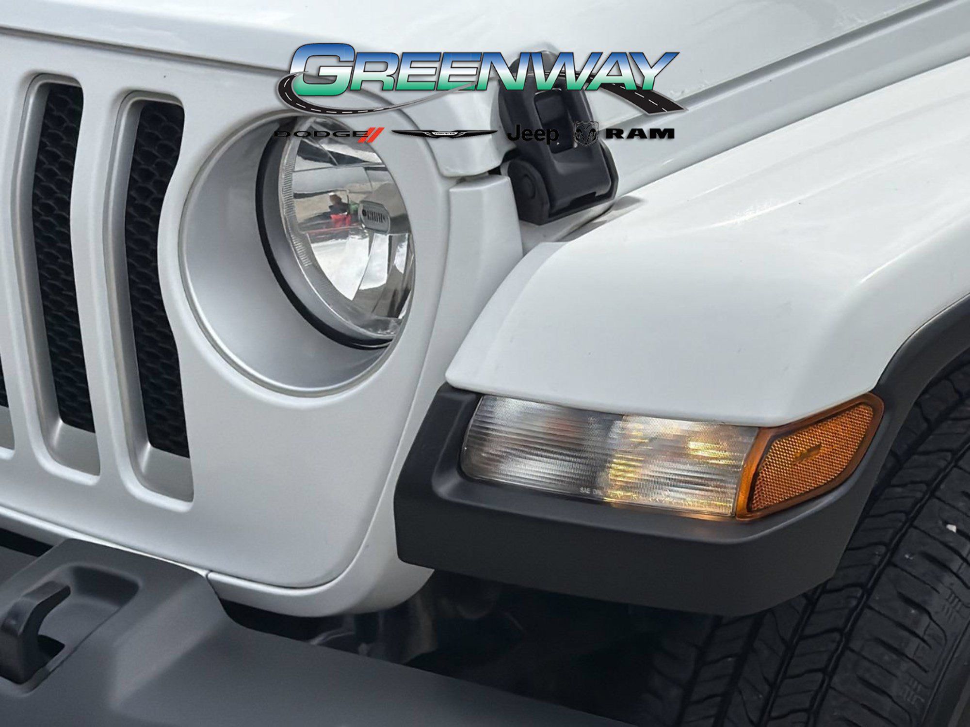 Used 2022 Jeep Wrangler Unlimited Sahara w/ Cold Weather Group AWD/4WD image 32