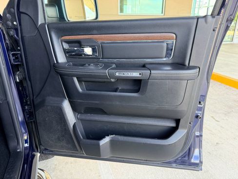 Used 2015 RAM 1500 Laramie w/ Convenience Group AWD/4WD image 12
