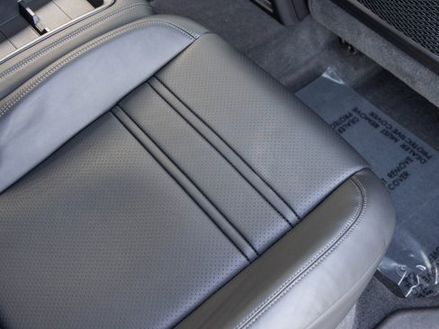 Certified 2025 Porsche Cayenne GTS image 51