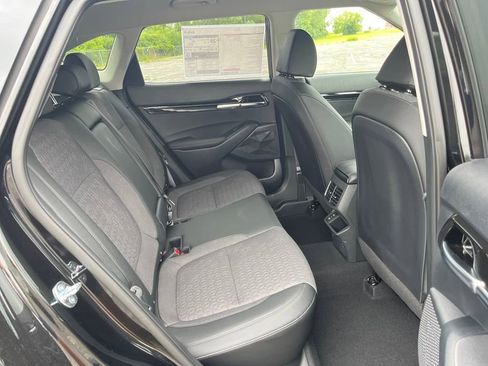 New 2026 Kia Seltos S image 16