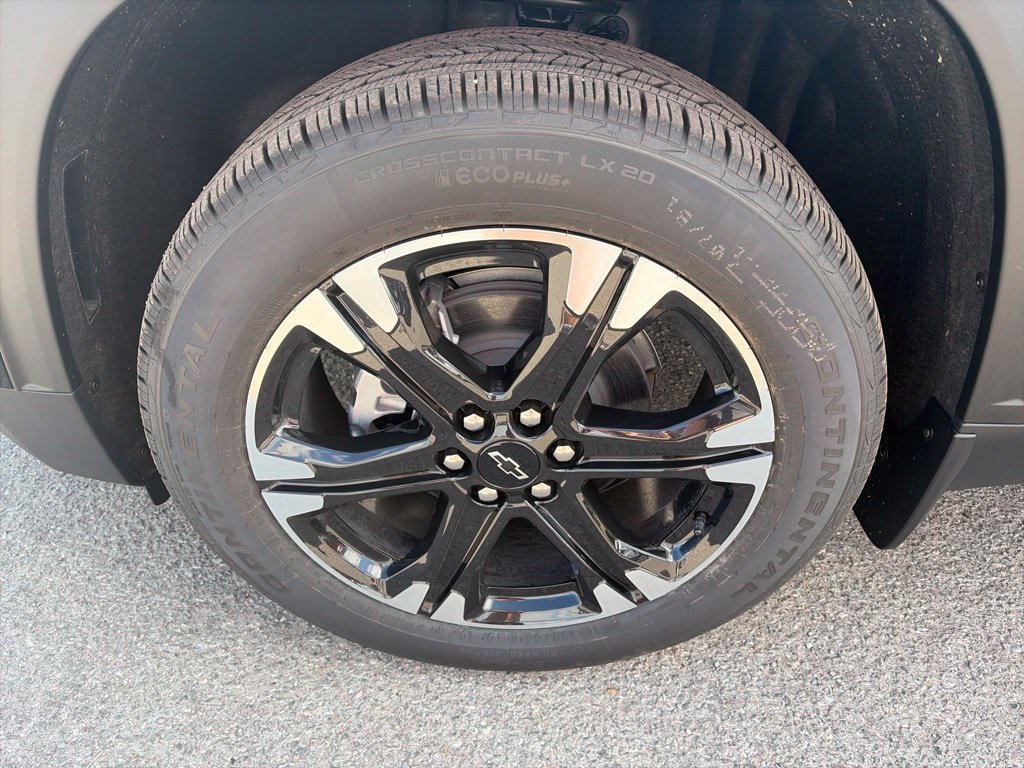 New 2027 Chevrolet Traverse LT w/ Sun and Wheel Package AWD/4WD image 10