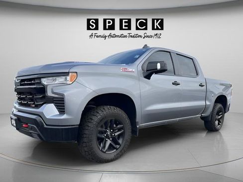 Used 2024 Chevrolet Silverado 1500 LT Trail Boss w/ Convenience Package II image 1